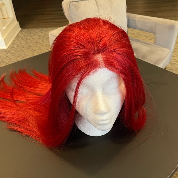 Red (LITTLE MERMAID) Wig 🧜🏼‍♀️ - Picture 6 of 7